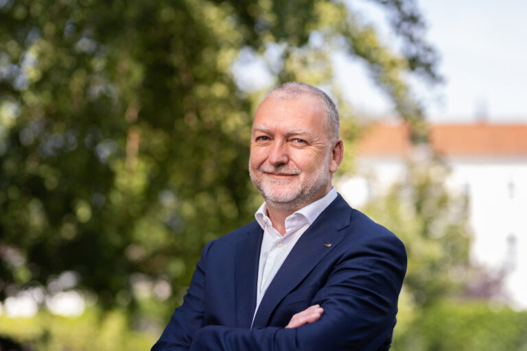 Interview Jean De Lataillade